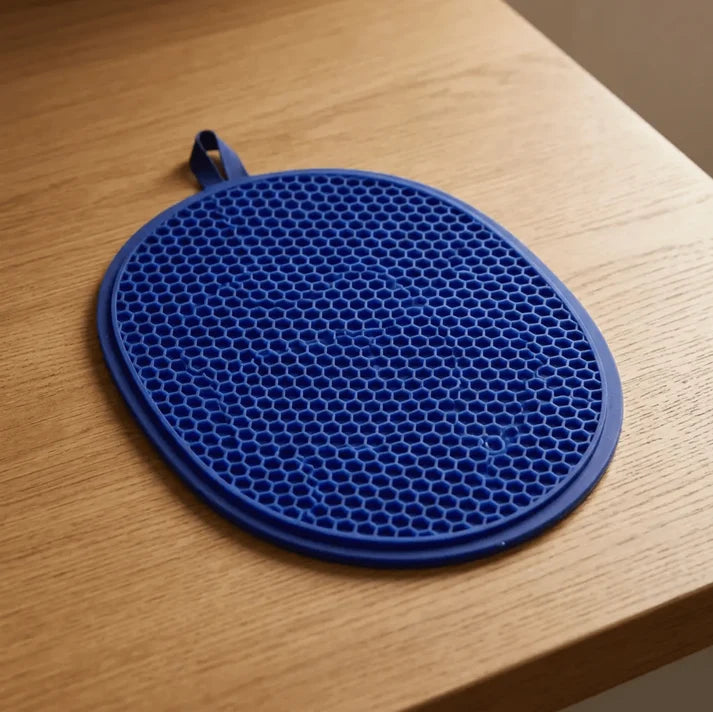 Luxgrove™ Grab & Rest Pad - The Trivet That Grabs The Pan